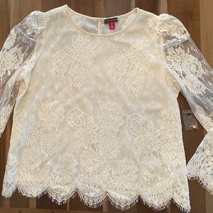 Vince Camuto Top